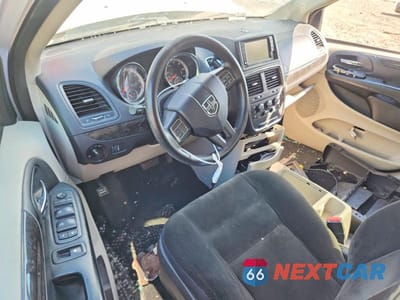 Zdjęcie 8 z 12 samochodu: 2016 DODGE GRAND CARAVAN SE VIN:2C4RDGBG2GR115133 - miniatura