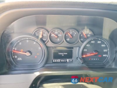 Zdjęcie 9 z 13 samochodu: 2025 CHEVROLET SILVERADO K3500 VIN:1GC4KSEYXSF221580 - miniatura