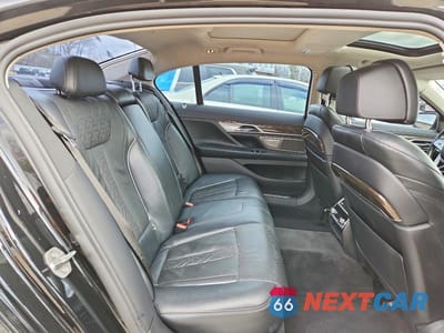 Zdjęcie 10 z 12 samochodu: 2020 BMW 750 XI VIN:WBA7U2C03LGM27319 - miniatura