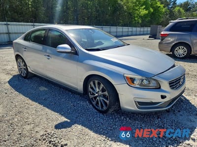 Czwarte zdjęcie samochodu z boku: 2018 VOLVO S60 PREMIER VIN:LYV402HK9JB171479 - miniatura
