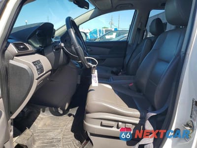 Zdjęcie 7 z 13 samochodu: 2015 HONDA ODYSSEY EXL VIN:5FNRL5H68FB021161 - miniatura