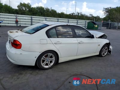 Trzecie zdjęcie samochodu z tyłu: 2008 BMW 328 I VIN:WBAVA37528NL50389 - miniatura