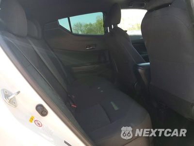 Zdjęcie 10 z 12 samochodu: 2018 TOYOTA C-HR XLE VIN:NMTKHMBX7JR050880 - miniatura