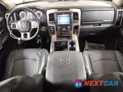 Zdjęcie 8 z 12 samochodu: 2013 RAM 2500 LARAMIE VIN:3C6UR5FL4DG527134 - miniatura