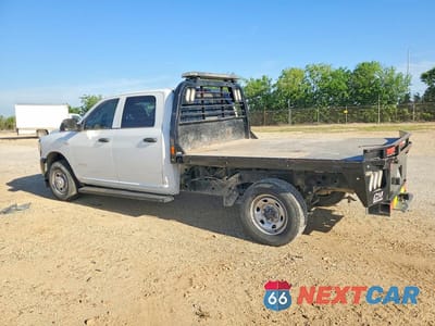 Drugie zdjęcie samochodu z przodu: 2021 RAM 2500 TRADESMAN VIN:3C6UR4HJ5MG648387 - miniatura