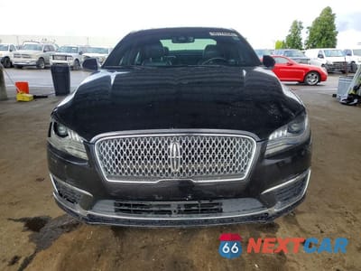 Piąte zdjęcie samochodu w środku: 2019 LINCOLN MKZ VIN:3LN6L5KU3KR625103 - miniatura