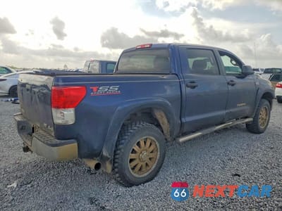 Trzecie zdjęcie samochodu z tyłu: 2012 TOYOTA TUNDRA CREWMAX SR5 VIN:5TFDW5F17CX265121 - miniatura