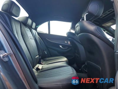 Zdjęcie 10 z 12 samochodu: 2018 MERCEDES-BENZ E 300 4MATIC VIN:WDDZF4KB8JA314282 - miniatura