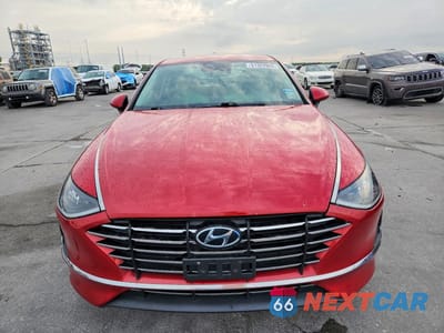 Piąte zdjęcie samochodu w środku: 2021 HYUNDAI SONATA SE VIN:5NPEG4JA1MH073600 - miniatura