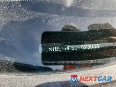 Zdjęcie 12 z 12 samochodu: 2012 MAZDA 3 I VIN:JM1BL1UF5C1523033 - miniatura