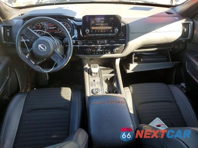 Zdjęcie 8 z 13 samochodu: 2024 NISSAN PATHFINDER ROCK CREEK VIN:5N1DR3BD5RC308071 - miniatura