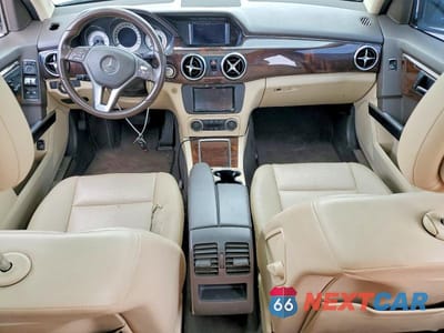 Zdjęcie 8 z 13 samochodu: 2014 MERCEDES-BENZ GLK 350 VIN:WDCGG5HB1EG316576 - miniatura