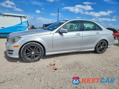 2014 MERCEDES-BENZ C 250 WDDGF4HBXEA928769 - główne zdjęcie licytacji z USA - miniatura