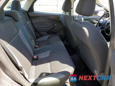 Zdjęcie 10 z 12 samochodu: 2014 FORD FOCUS S VIN:1FADP3E25EL132403 - miniatura