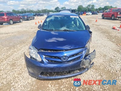 Piąte zdjęcie samochodu w środku: 2012 TOYOTA COROLLA LE VIN:2T1BU4EE4CC881496 - miniatura