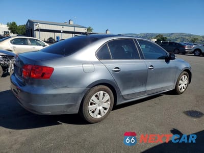 Trzecie zdjęcie samochodu z tyłu: 2014 VOLKSWAGEN JETTA SE VIN:3VWD17AJ5EM420952 - miniatura