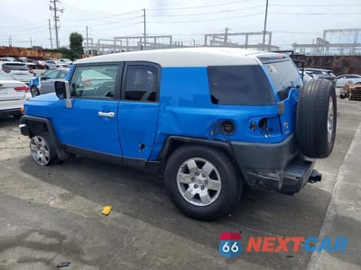 Drugie zdjęcie samochodu z przodu: 2007 TOYOTA FJ CRUISER BASE VIN:JTEZU11FX70002896 - miniatura