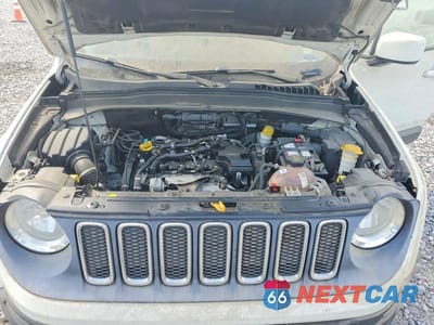 Zdjęcie 12 z 12 samochodu: 2015 JEEP RENEGADE LATITUDE VIN:ZACCJABH0FPB52226 - miniatura