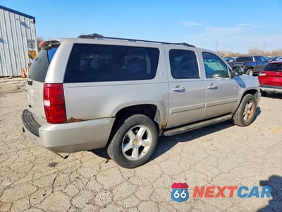 Trzecie zdjęcie samochodu z tyłu: 2007 CHEVROLET SUBURBAN K1500 VIN:1GNFK16337J265096 - miniatura