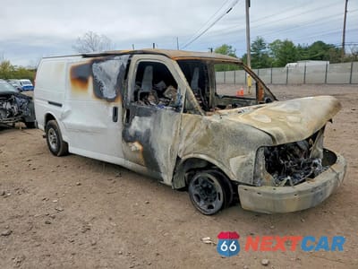 Czwarte zdjęcie samochodu z boku: 2023 CHEVROLET EXPRESS G2500 VIN:1GCWGBFPXP1116784 - miniatura