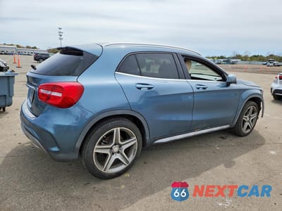 Trzecie zdjęcie samochodu z tyłu: 2015 MERCEDES-BENZ GLA 250 4MATIC VIN:WDCTG4GB6FJ074902 - miniatura