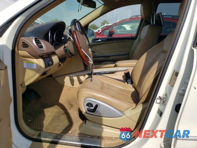 Zdjęcie 7 z 13 samochodu: 2012 MERCEDES-BENZ GL 550 4MATIC VIN:4JGBF8GE4CA778139 - miniatura