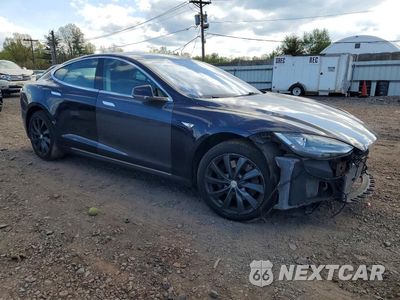 Czwarte zdjęcie samochodu z boku: 2014 TESLA MODEL S VIN:5YJSA1H14EFP36540 - miniatura