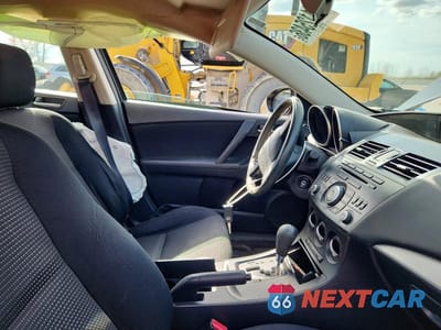Zdjęcie 7 z 12 samochodu: 2012 MAZDA 3 I VIN:JM1BL1UF5C1523033 - miniatura