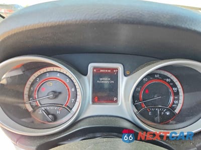 Zdjęcie 9 z 13 samochodu: 2011 DODGE JOURNEY MAINSTREET VIN:3D4PH1FG8BT558351 - miniatura