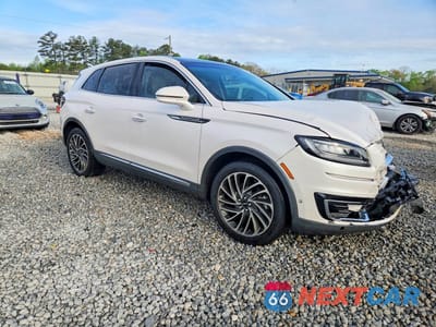 Czwarte zdjęcie samochodu z boku: 2019 LINCOLN NAUTILUS RESERVE VIN:2LMPJ6L91KBL37478 - miniatura