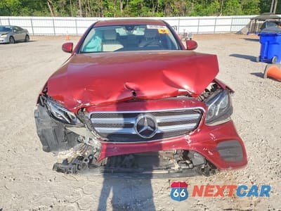 Piąte zdjęcie samochodu w środku: 2020 MERCEDES-BENZ E 350 VIN:WDDZF8DB7LA716737 - miniatura