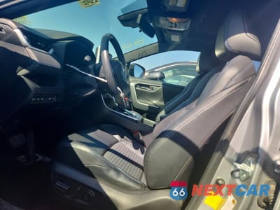 Zdjęcie 7 z 13 samochodu: 2020 TOYOTA RAV4 XSE VIN:JTMEWRFV1LJ038637 - miniatura