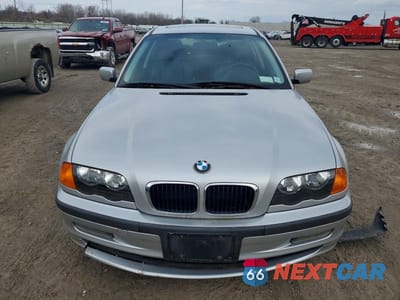 Piąte zdjęcie samochodu w środku: 1999 BMW 323 I VIN:WBAAM3332XKC61046 - miniatura