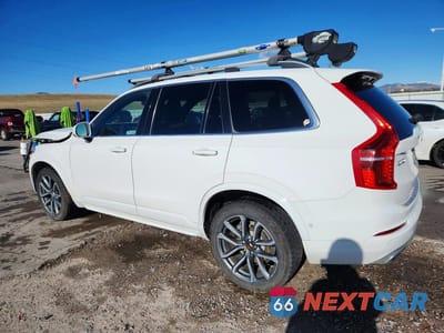 Drugie zdjęcie samochodu z przodu: 2018 VOLVO XC90 T6 VIN:YV4A22PK1J1379035 - miniatura