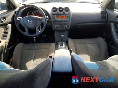 Zdjęcie 8 z 12 samochodu: 2011 NISSAN ALTIMA 2.5 VIN:1N4AL2AP8BN500504 - miniatura
