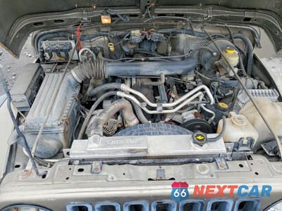 Zdjęcie 11 z 11 samochodu: 2004 JEEP WRANGLER / UNLIMITED TJ SPORT VIN:1J4FA49S04P759354 - miniatura