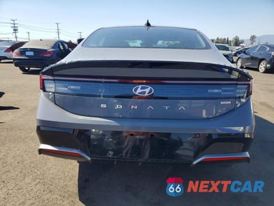 Zdjęcie 6 z 12 samochodu: 2025 HYUNDAI SONATA HYBRID SEL VIN:KMHL34JJ5SA108898 - miniatura