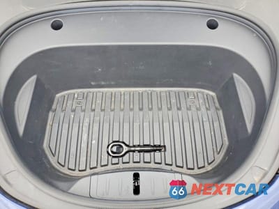 Zdjęcie 11 z 12 samochodu: 2022 TESLA MODEL 3 VIN:5YJ3E1EA7NF371610 - miniatura