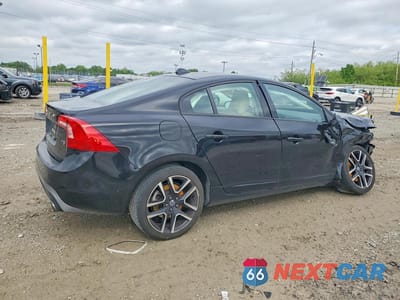 Trzecie zdjęcie samochodu z tyłu: 2018 VOLVO S60 DYNAMIC VIN:YV126MFL5J2453577 - miniatura