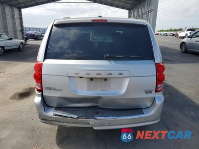 Zdjęcie 6 z 13 samochodu: 2011 DODGE GRAND CARAVAN CREW VIN:2D4RN5DG9BR755589 - miniatura