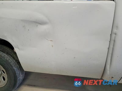 Zdjęcie 10 z 11 samochodu: 2011 CHEVROLET SILVERADO C1500 VIN:1GCNCPE04BZ303943 - miniatura