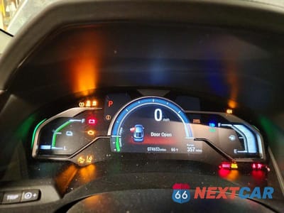Zdjęcie 9 z 13 samochodu: 2018 HONDA CLARITY VIN:JHMZC5F14JC005292 - miniatura