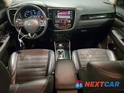 Zdjęcie 8 z 13 samochodu: 2019 MITSUBISHI OUTLANDER SE VIN:JA4AZ3A39KZ040414 - miniatura