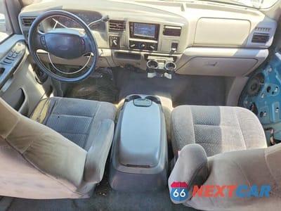 Zdjęcie 8 z 11 samochodu: 2001 FORD F-350 VIN:1FTSW31F91EB22985 - miniatura