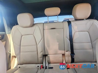 Zdjęcie 10 z 13 samochodu: 2023 PORSCHE CAYENNE S VIN:WP1AB2AY7PDA15403 - miniatura