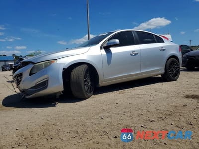 2017 VOLVO S60 PLATINUM LYV402HM5HB149975 - główne zdjęcie licytacji z USA - miniatura