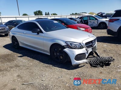 Czwarte zdjęcie samochodu z boku: 2018 MERCEDES-BENZ C 43 4MATIC AMG VIN:WDDWJ6EB4JF676086 - miniatura
