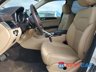 Zdjęcie 7 z 13 samochodu: 2016 MERCEDES-BENZ GLE 300D 4MATIC VIN:4JGDA0EB5GA622196 - miniatura