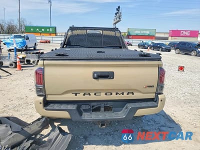 Zdjęcie 6 z 12 samochodu: 2017 TOYOTA TACOMA TRD OFF-ROAD VIN:3TMDZ5BN5HM026518 - miniatura