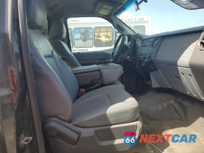 Zdjęcie 10 z 12 samochodu: 2014 FORD F550 SUPER DUTY VIN:1FDUF5GY9EEB37548 - miniatura